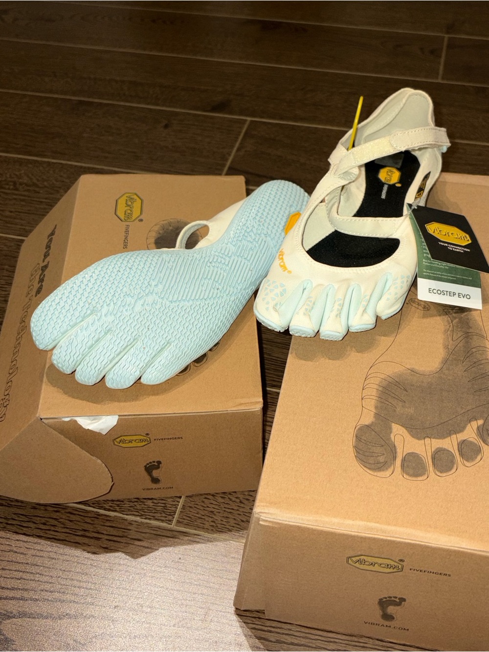 Vibram FiveFingers Multiple Sizes and Colors